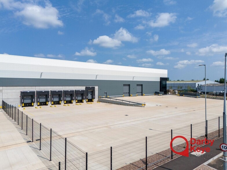 Kingsbury Rd, Birmingham for lease - Building Photo - Image 2 of 17