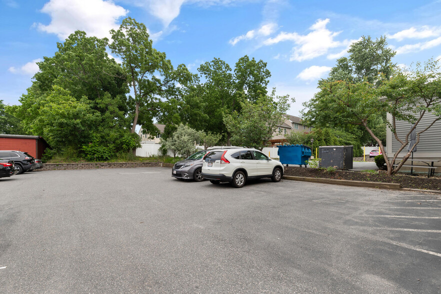 92 1/2 High St, Danvers, MA for sale - Building Photo - Image 3 of 12