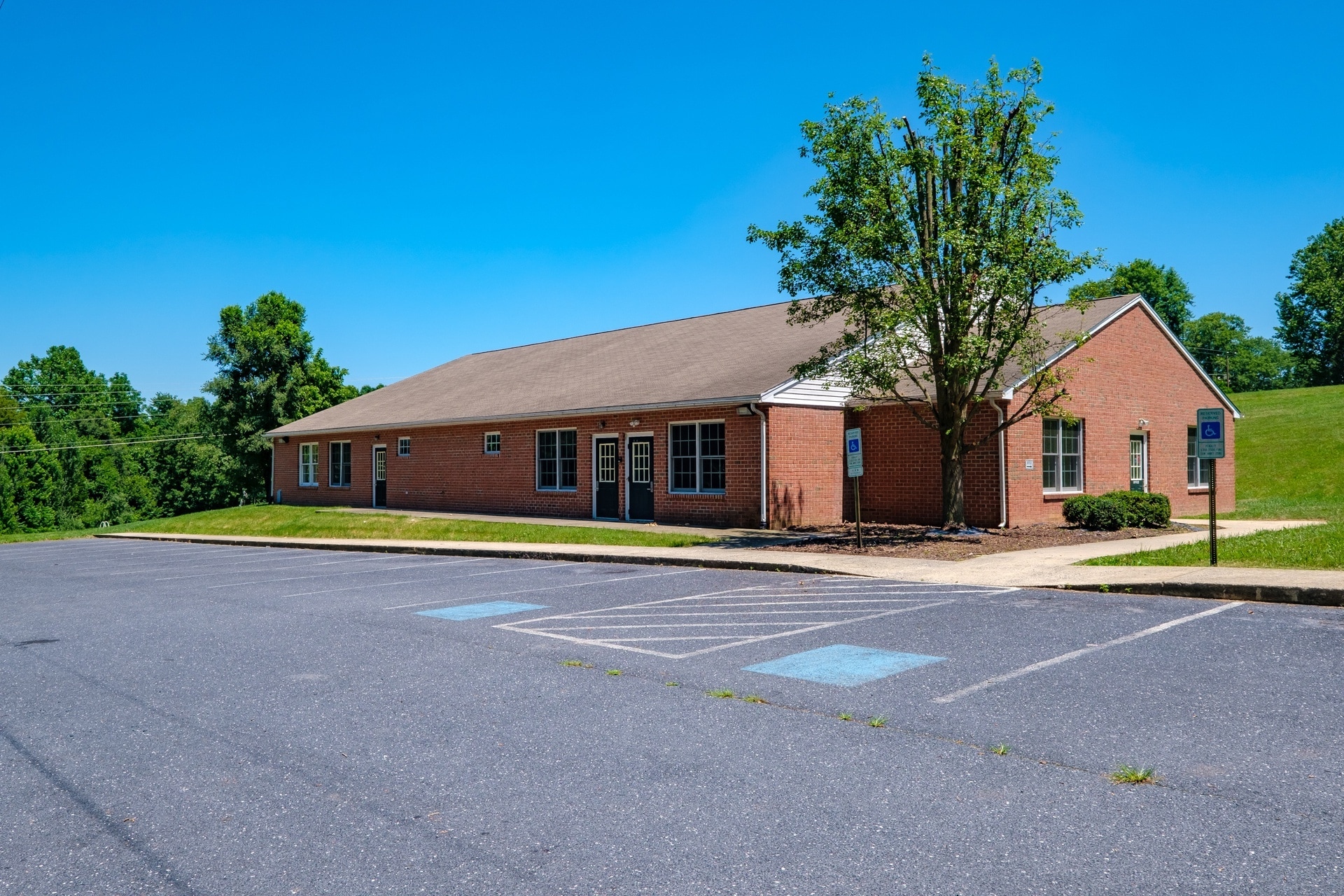 81 Quicks Mill Rd, Verona, VA for sale Primary Photo- Image 1 of 14
