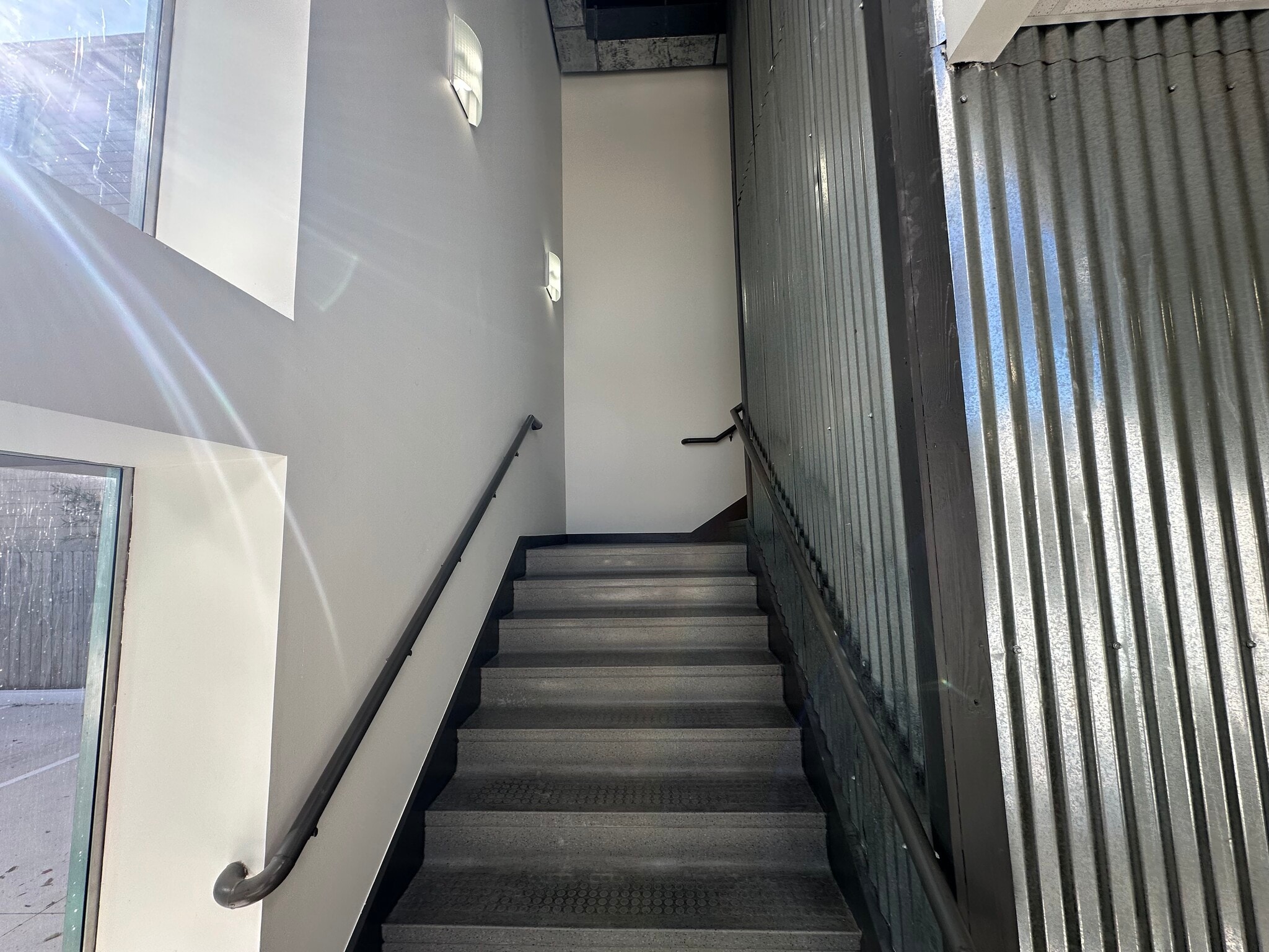 5712 Val Verde St, Houston, TX for sale Interior Photo- Image 1 of 25