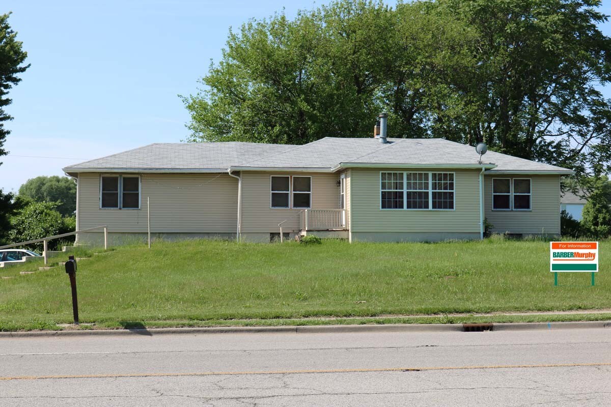 900 Lincoln Hwy, Fairview Heights, IL 62208