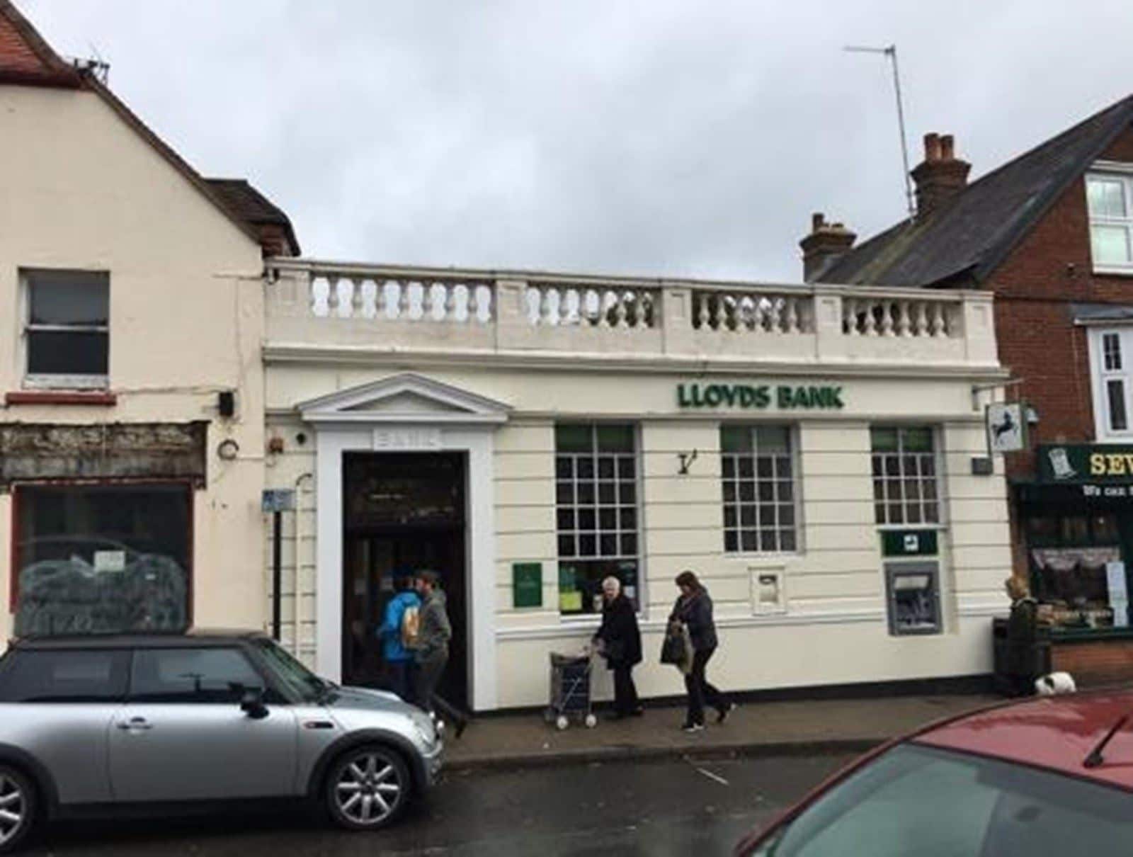 5 High St, Storrington for sale Primary Photo- Image 1 of 1