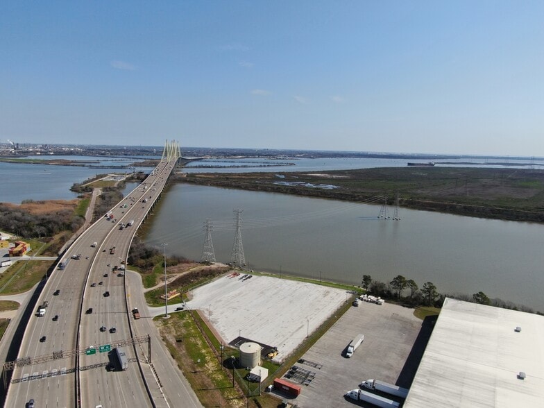 Hwy 146, La Porte, TX for lease - Building Photo - Image 1 of 3