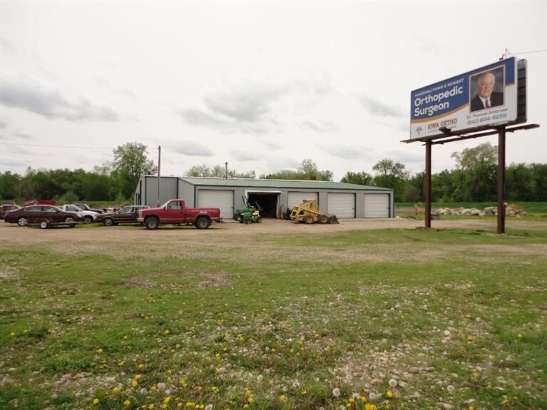 1108 N 3rd Ave, Marshalltown, IA for sale - Primary Photo - Image 1 of 1