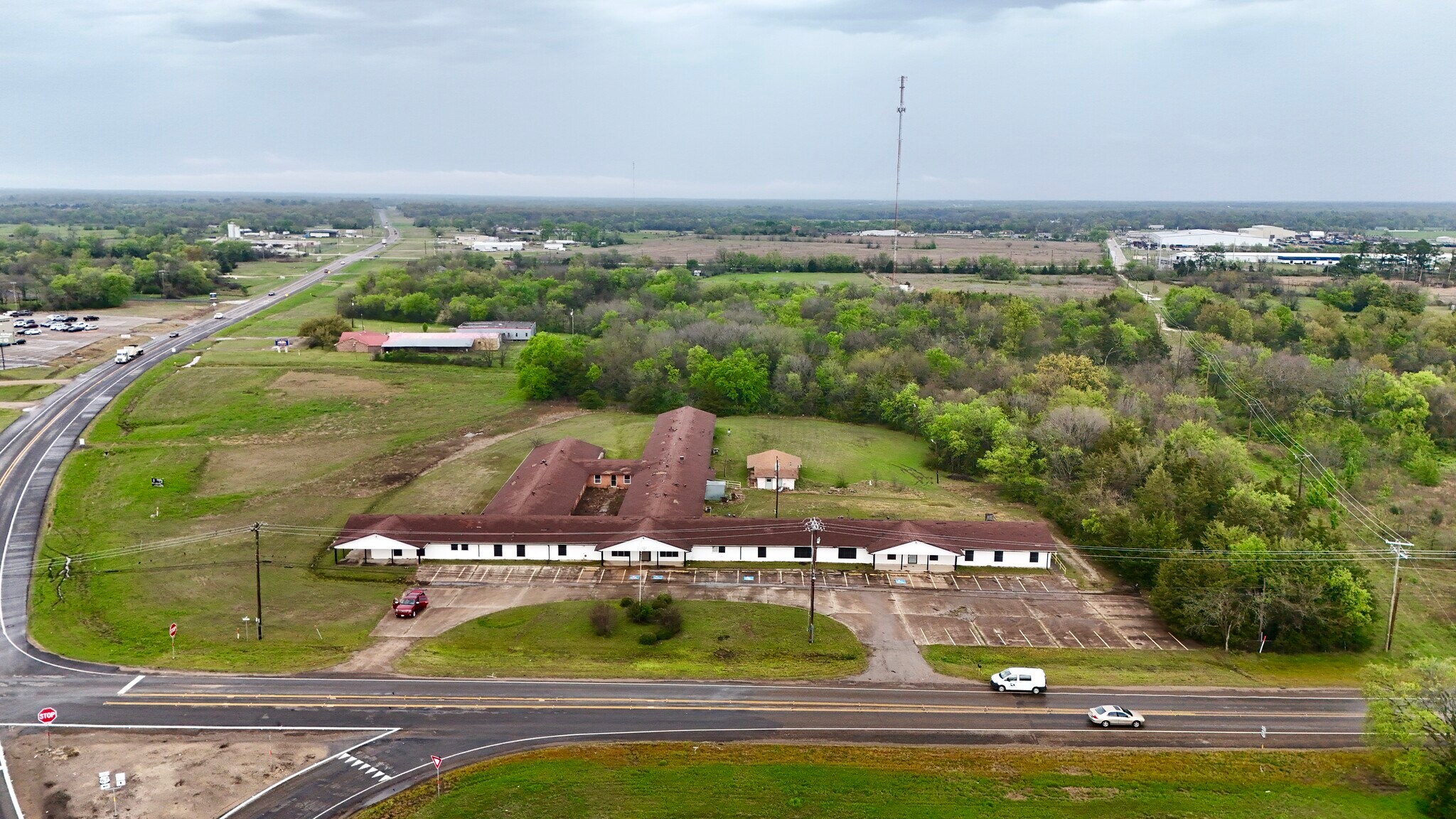 1333 Jefferson St E, Sulphur Springs, TX for sale Building Photo- Image 1 of 1