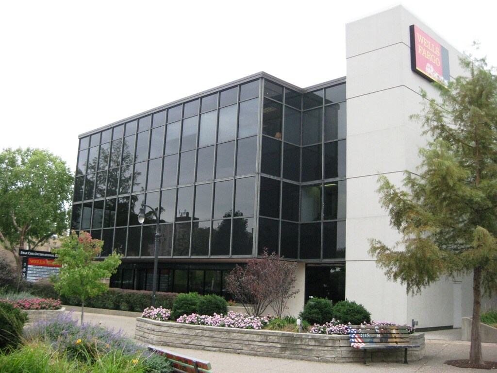 1830 2nd Ave, Rock Island, IL for sale Building Photo- Image 1 of 1