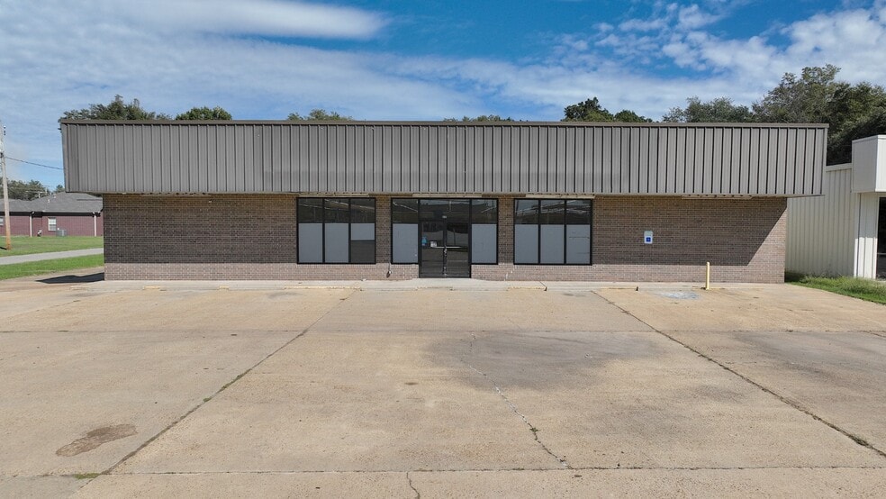 801 Hwy 165, Dumas, AR for sale - Building Photo - Image 2 of 11