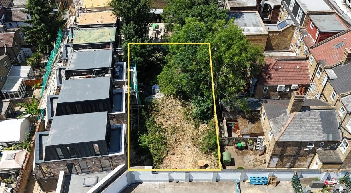 110 Uxbridge Rd, London for sale Building Photo- Image 1 of 1