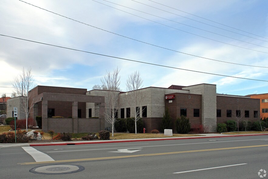 880 Ryland St, Reno, NV for sale - Building Photo - Image 2 of 7