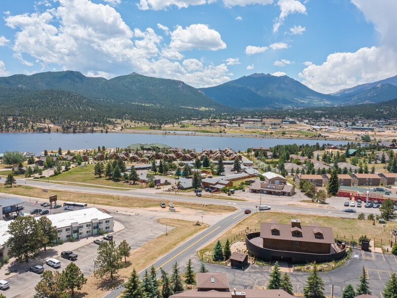 521 Lone Pine Dr, Estes Park, CO for sale - Building Photo - Image 3 of 17