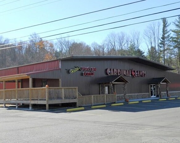 787 US Highway 221 Bus, West Jefferson, NC for sale - Primary Photo - Image 1 of 1