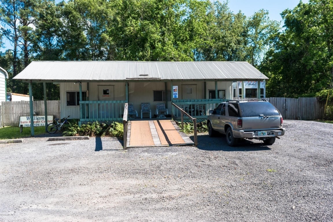 1128 E Macclenny Ave, Macclenny, FL for sale Primary Photo- Image 1 of 1