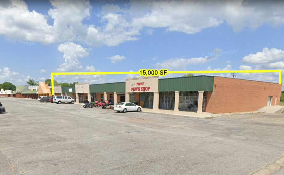 520-530 N Davis Dr, Warner Robins, GA for sale - Building Photo - Image 1 of 1