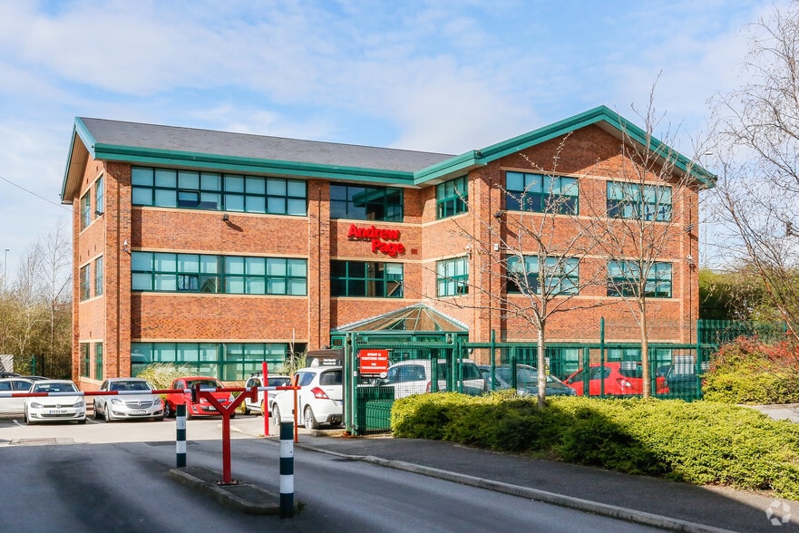 Bullerthorpe Ln, Leeds for sale - Primary Photo - Image 1 of 1