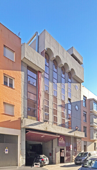 Calle Del Teniente Coronel Noreña, 37, Madrid, Madrid for lease - Building Photo - Image 1 of 8