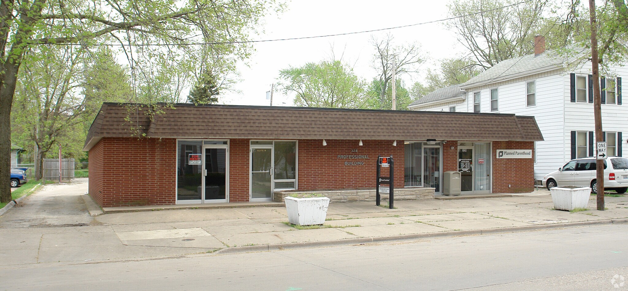 328 S 4th St, Pekin, IL for sale Building Photo- Image 1 of 1