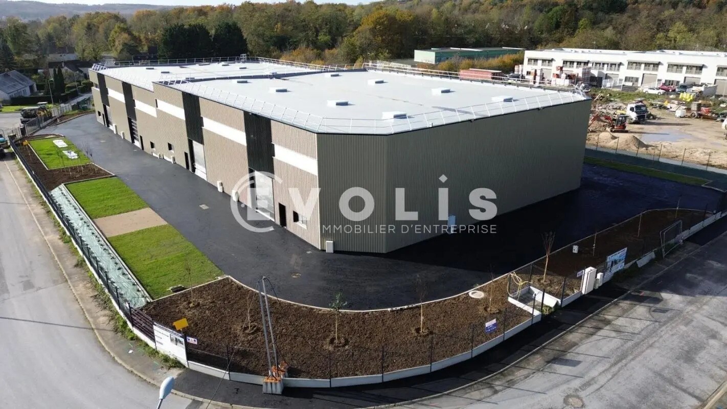 Flex in Étréchy for lease Aerial- Image 1 of 5