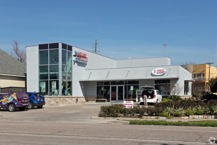 6426 Washington Ave, Houston, TX for lease - Primary Photo - Image 1 of 4