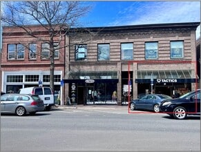 925 NW Wall St, Bend, OR for lease Building Photo- Image 2 of 5