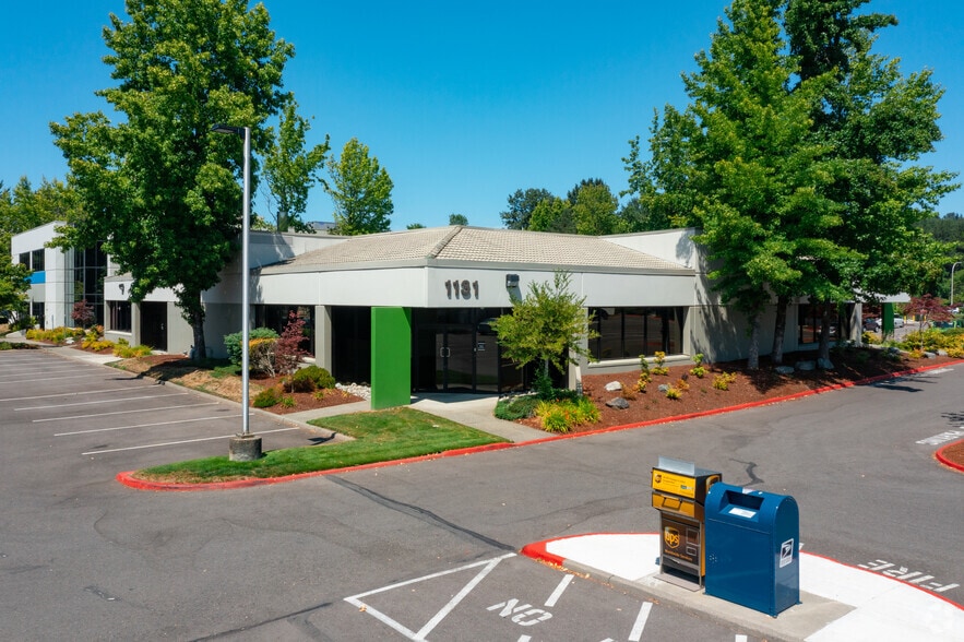 1131 SW 7th St, Renton, WA for sale - Primary Photo - Image 2 of 27