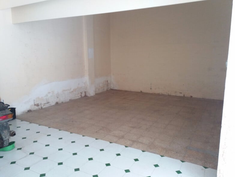 Carrer Cristóbal Monterde, Alzira, Valencia for sale - Building Photo - Image 1 of 21