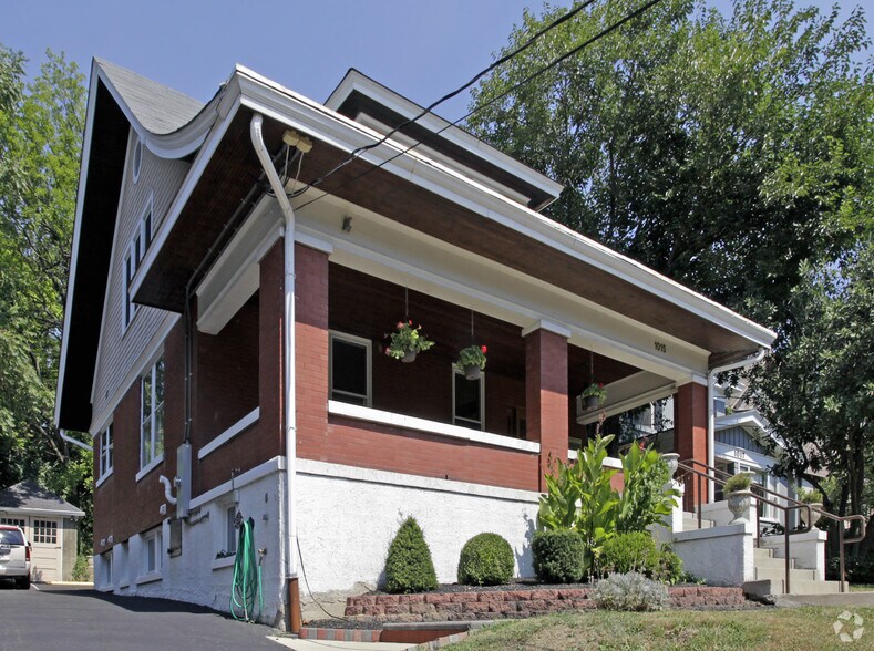 1015 Delta Ave, Cincinnati, OH for sale - Building Photo - Image 3 of 3