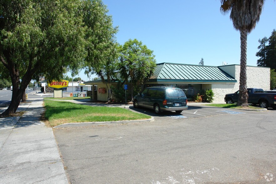 2060 S Ave, Campbell, CA 95008 Retail for Lease