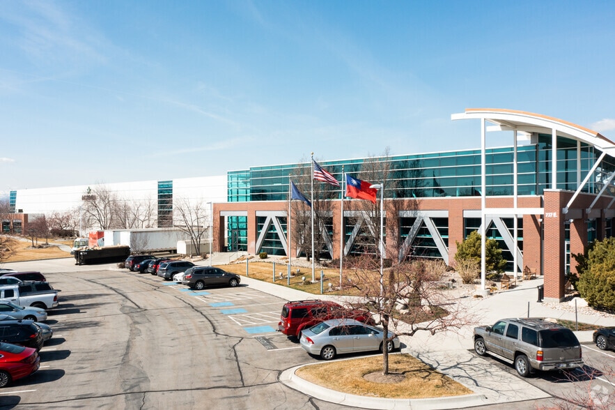 737 E 1180 S, American Fork, UT for lease - Primary Photo - Image 2 of 5