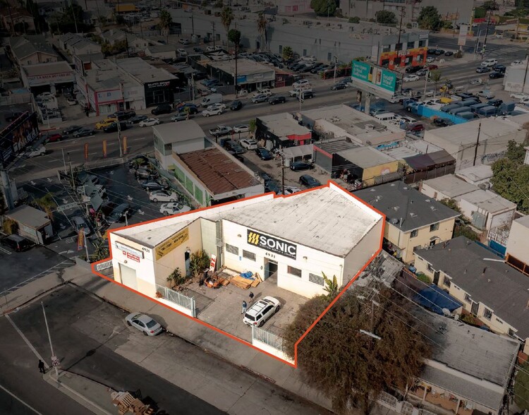 4931 Venice Blvd, Los Angeles, CA for lease - Building Photo - Image 1 of 38