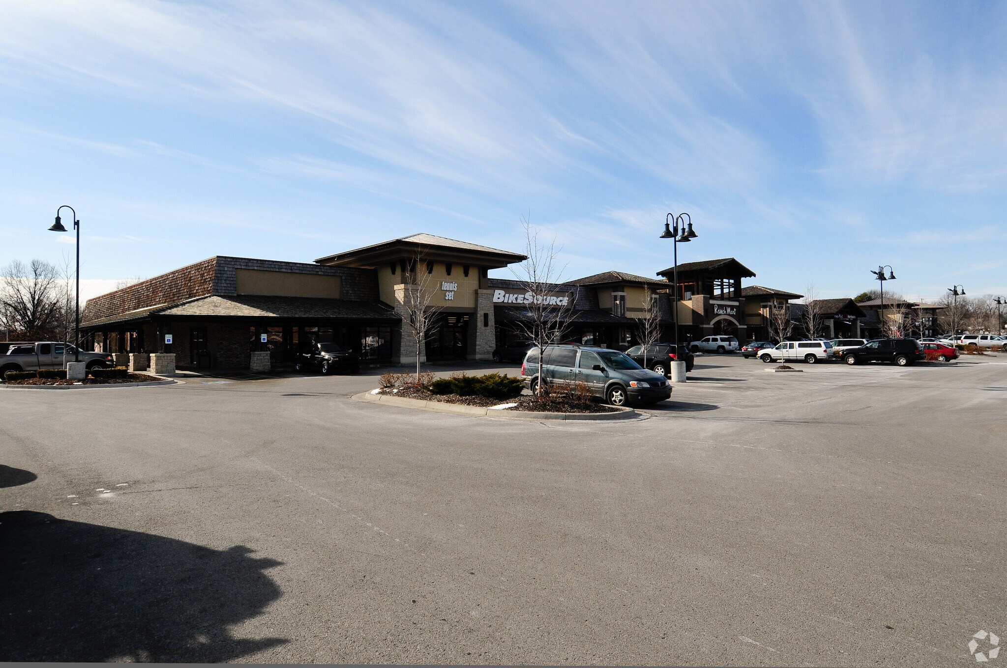 3701-3971 W 95th St, Overland Park, KS for sale Building Photo- Image 1 of 1