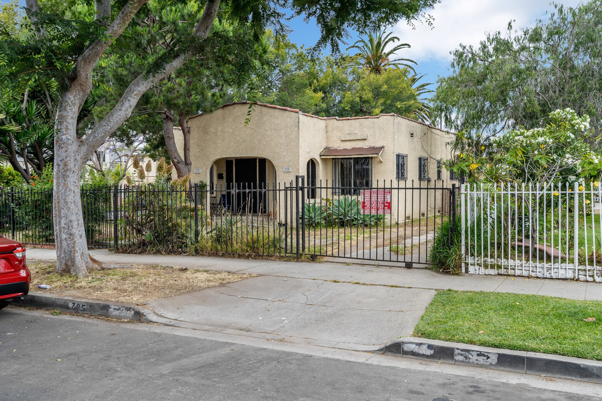 725 S Osage Ave, Inglewood, CA 90301 Multifamily for Sale
