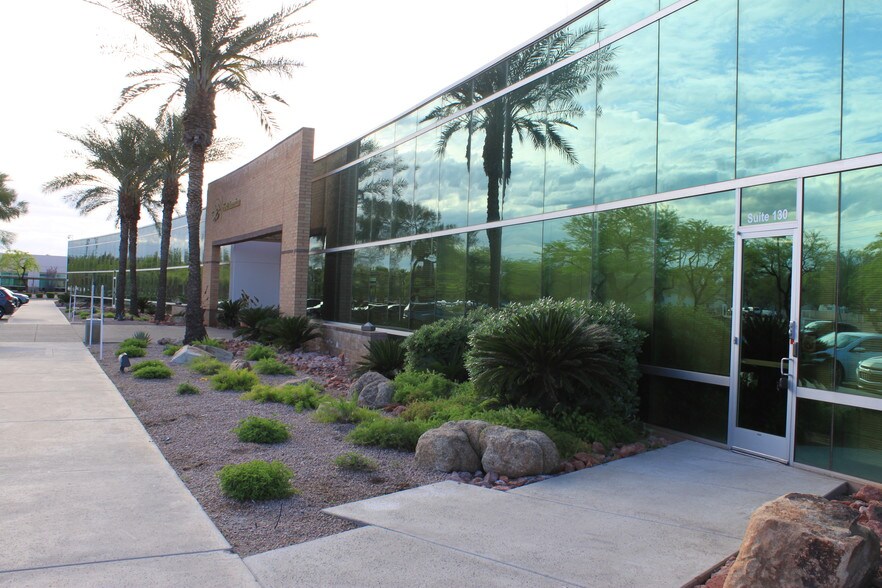 2411 W Rose Garden Ln Phoenix Az 85027 Rose Garden Commerce Center Loopnet Com