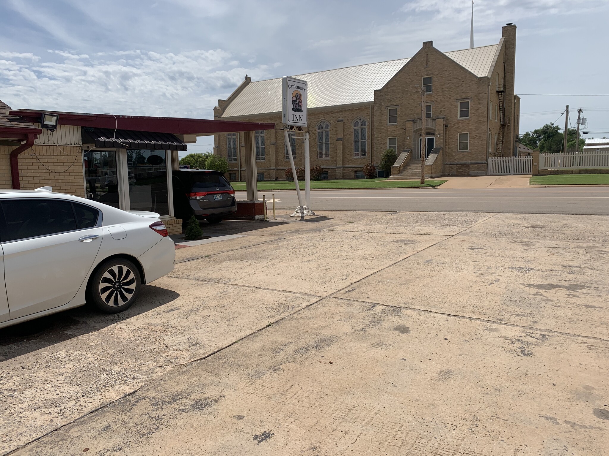 224 W Broadway, Kingfisher, OK for sale Building Photo- Image 1 of 1