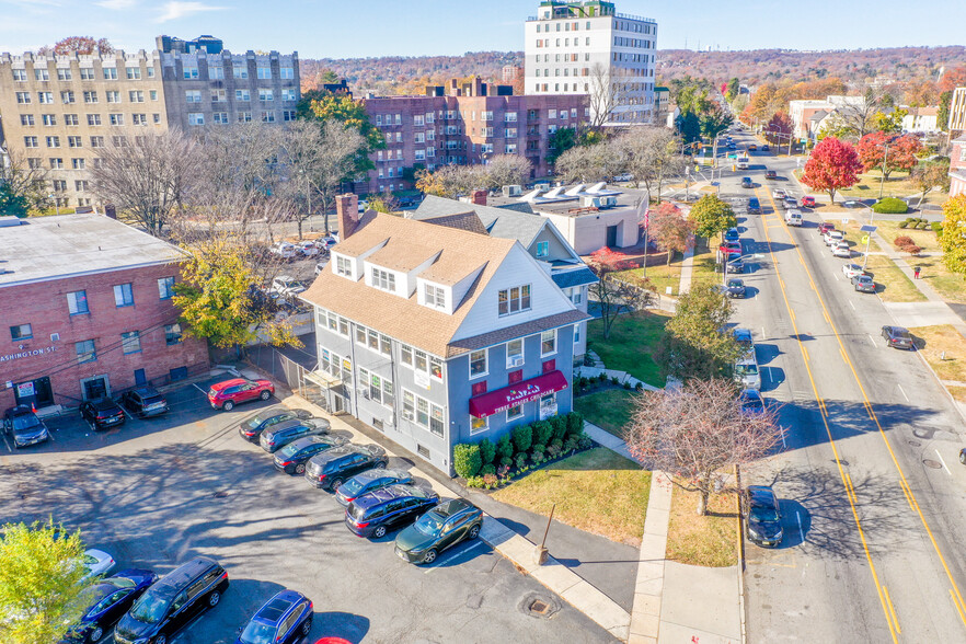 671 Park Ave, East Orange, NJ for sale - Building Photo - Image 3 of 6