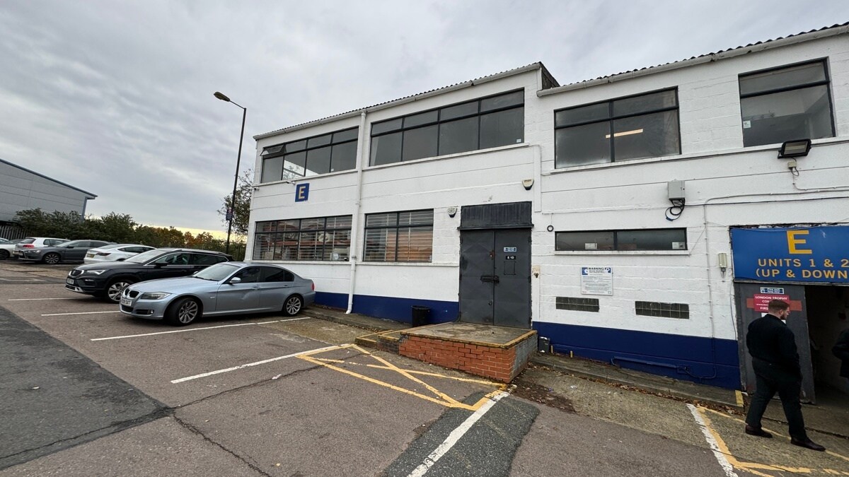 Bounds Green Rd, London for sale Building Photo- Image 1 of 1