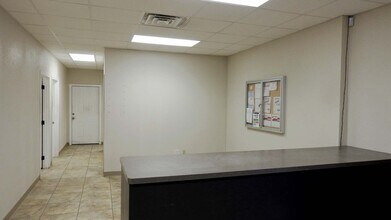 401 Cottingham Dr, Temple, TX for lease Interior Photo- Image 2 of 7