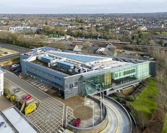 More details for Highbury Dr, Leatherhead - Hospitality for Sale