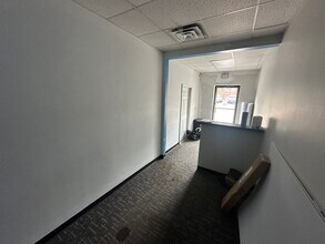 677-685 Main St, Waltham, MA for lease Interior Photo- Image 2 of 8