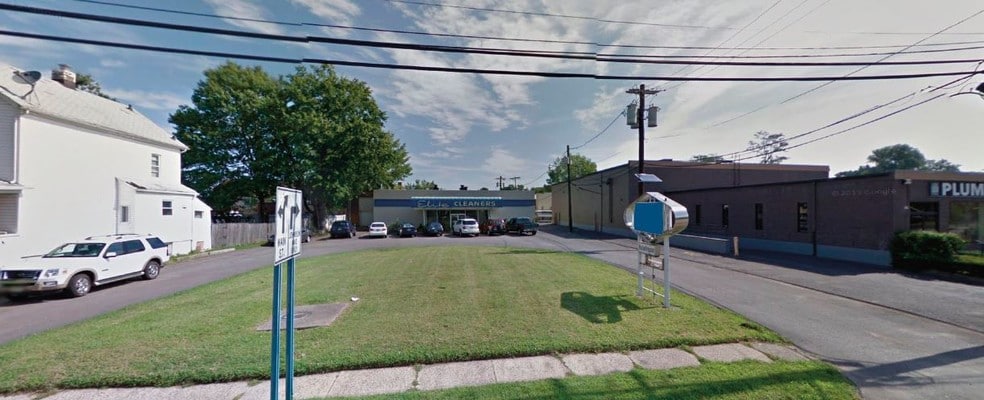 22 Temple Ave, Hackensack, NJ for sale - Primary Photo - Image 1 of 1