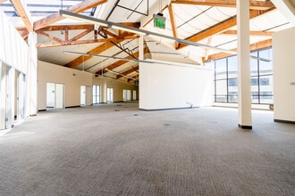 2800 Leavenworth St, San Francisco, CA for lease Interior Photo- Image 2 of 4