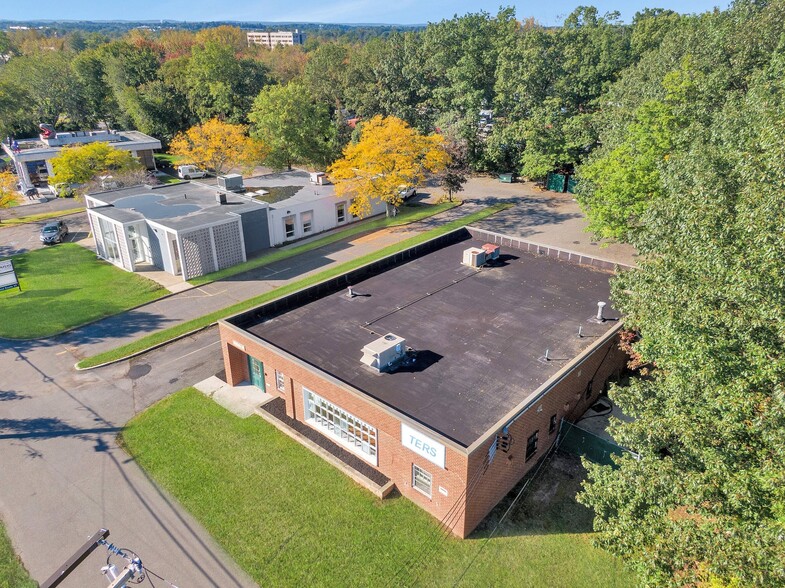 410 E Rt 59, Nanuet, NY for lease - Aerial - Image 3 of 45