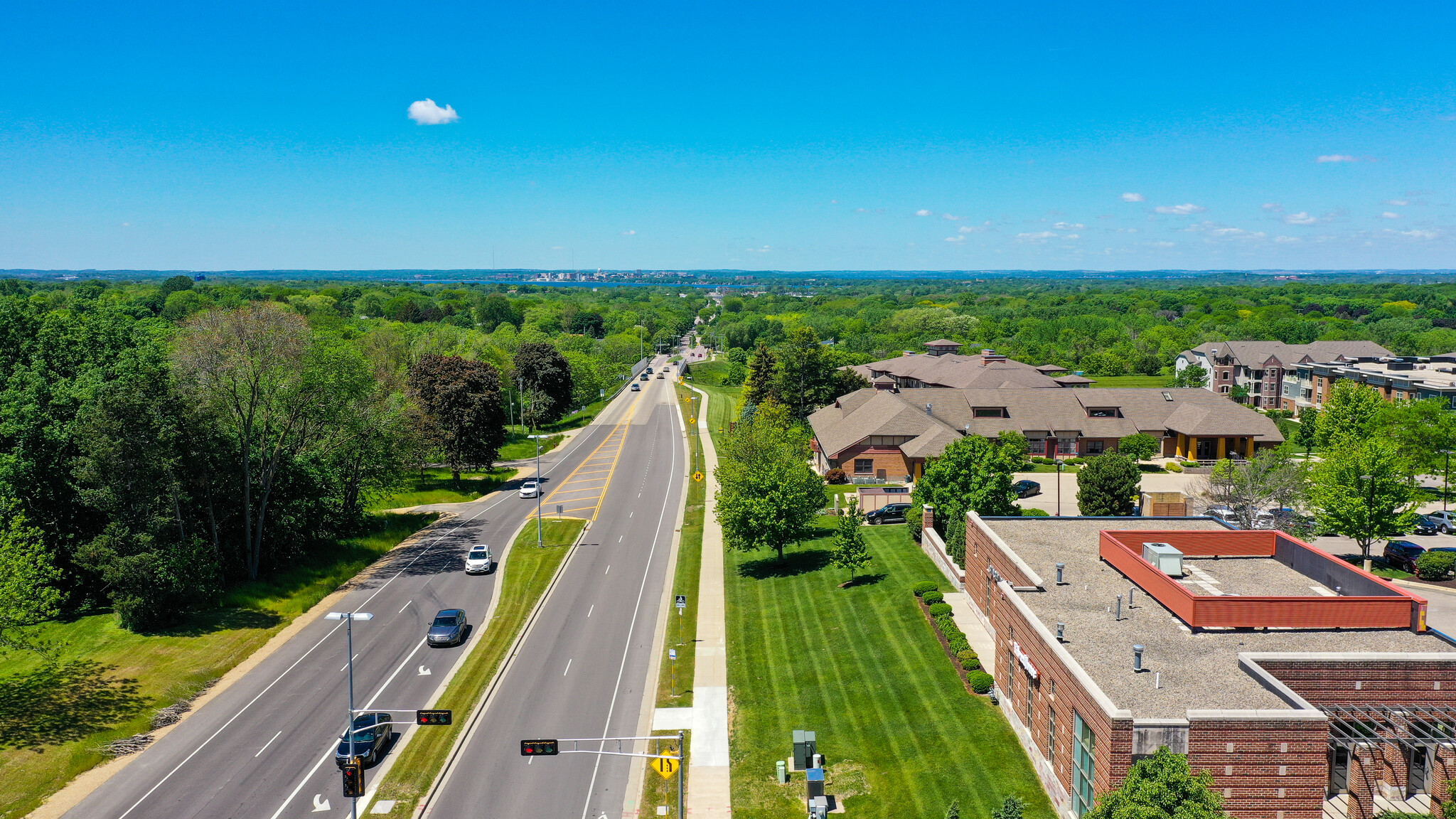 915 North Star Dr, Madison, WI for lease Building Photo- Image 1 of 10