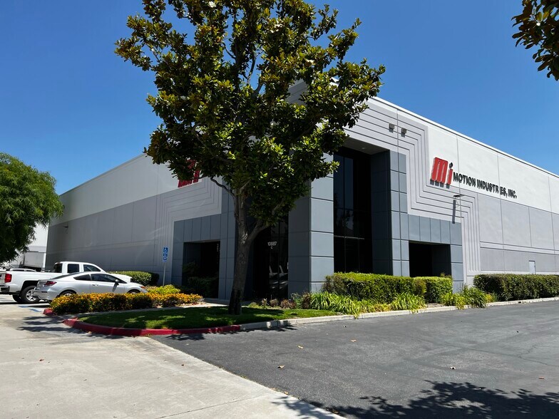 10887 Commerce Way, Fontana, CA for sale - Primary Photo - Image 1 of 1