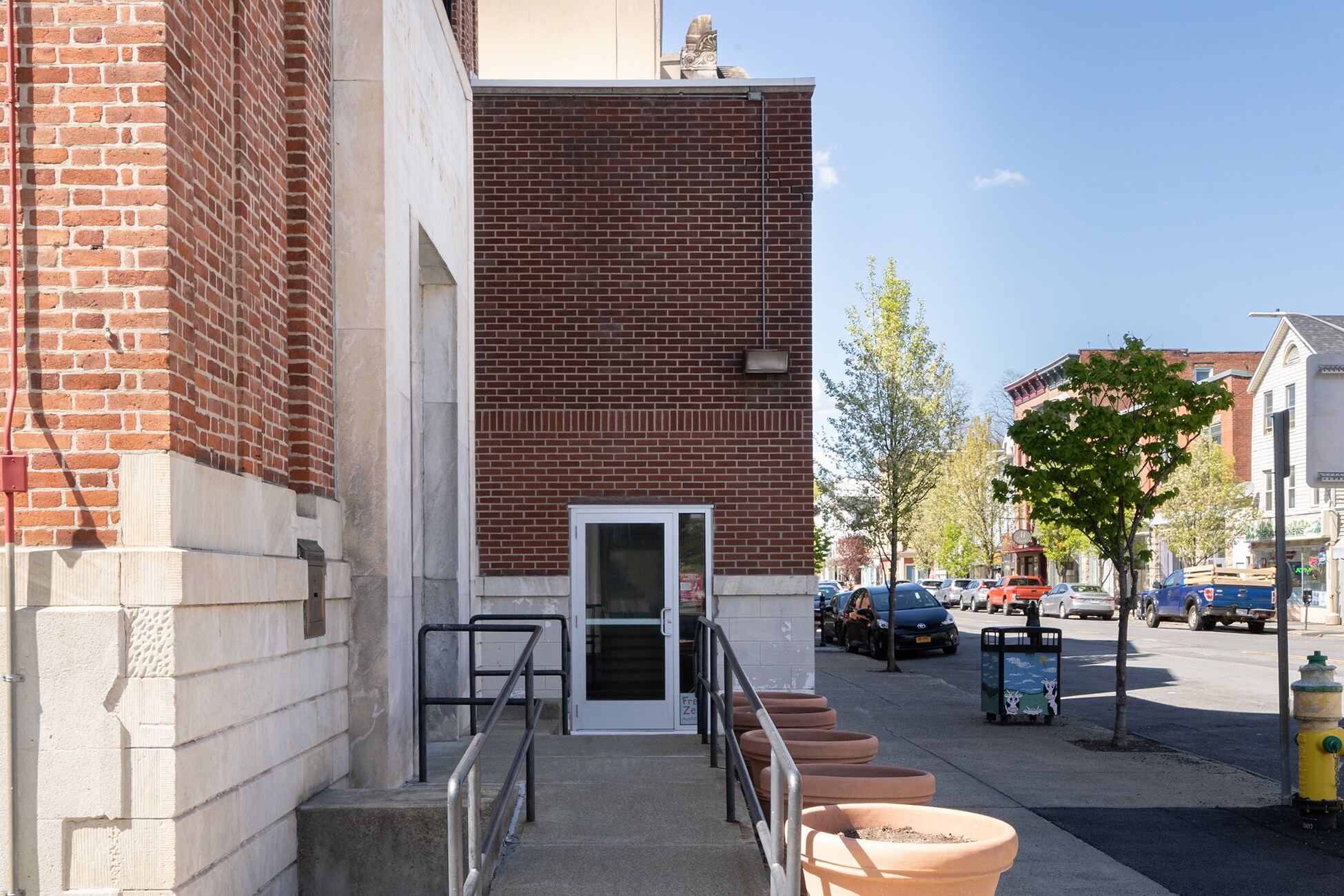 335 Main St, Catskill, NY for lease Interior Photo- Image 1 of 9