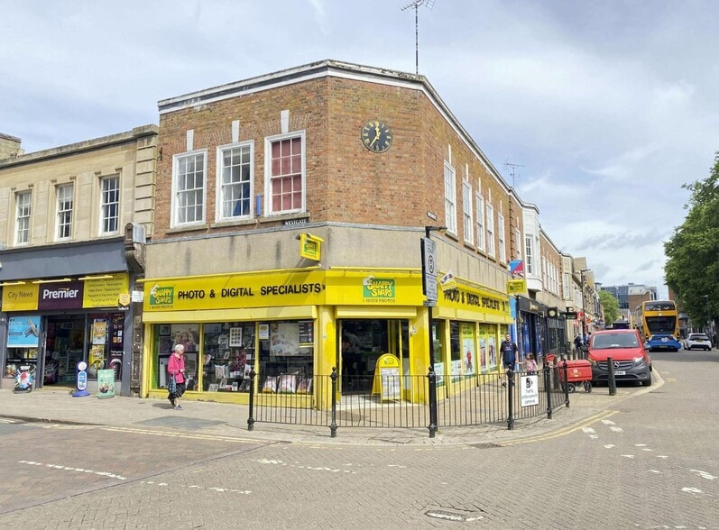 2 Broadway, Peterborough for lease - Building Photo - Image 2 of 3