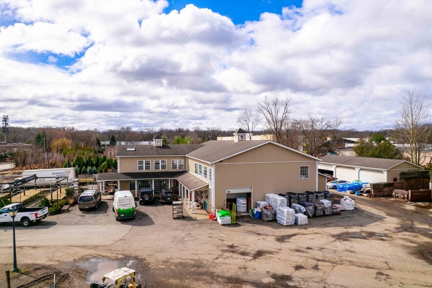 10 Whitney Rd, Mahwah, NJ for sale - Building Photo - Image 2 of 17