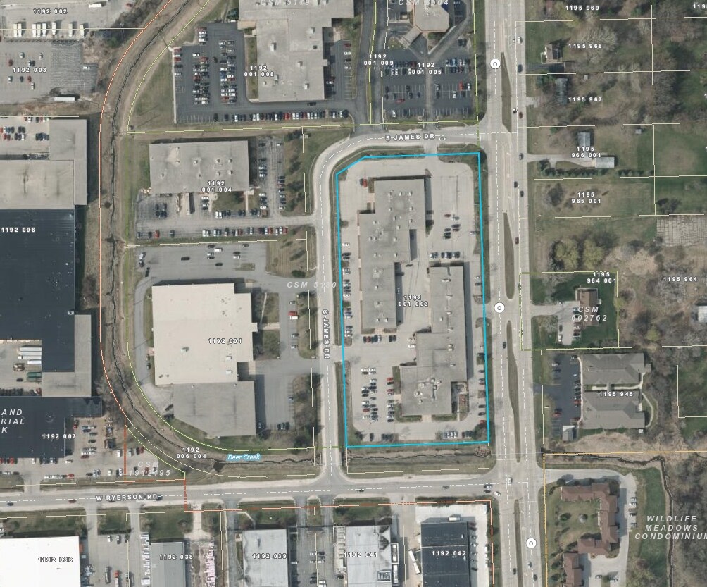 28012827 S Moorland Rd, New Berlin, WI 53151