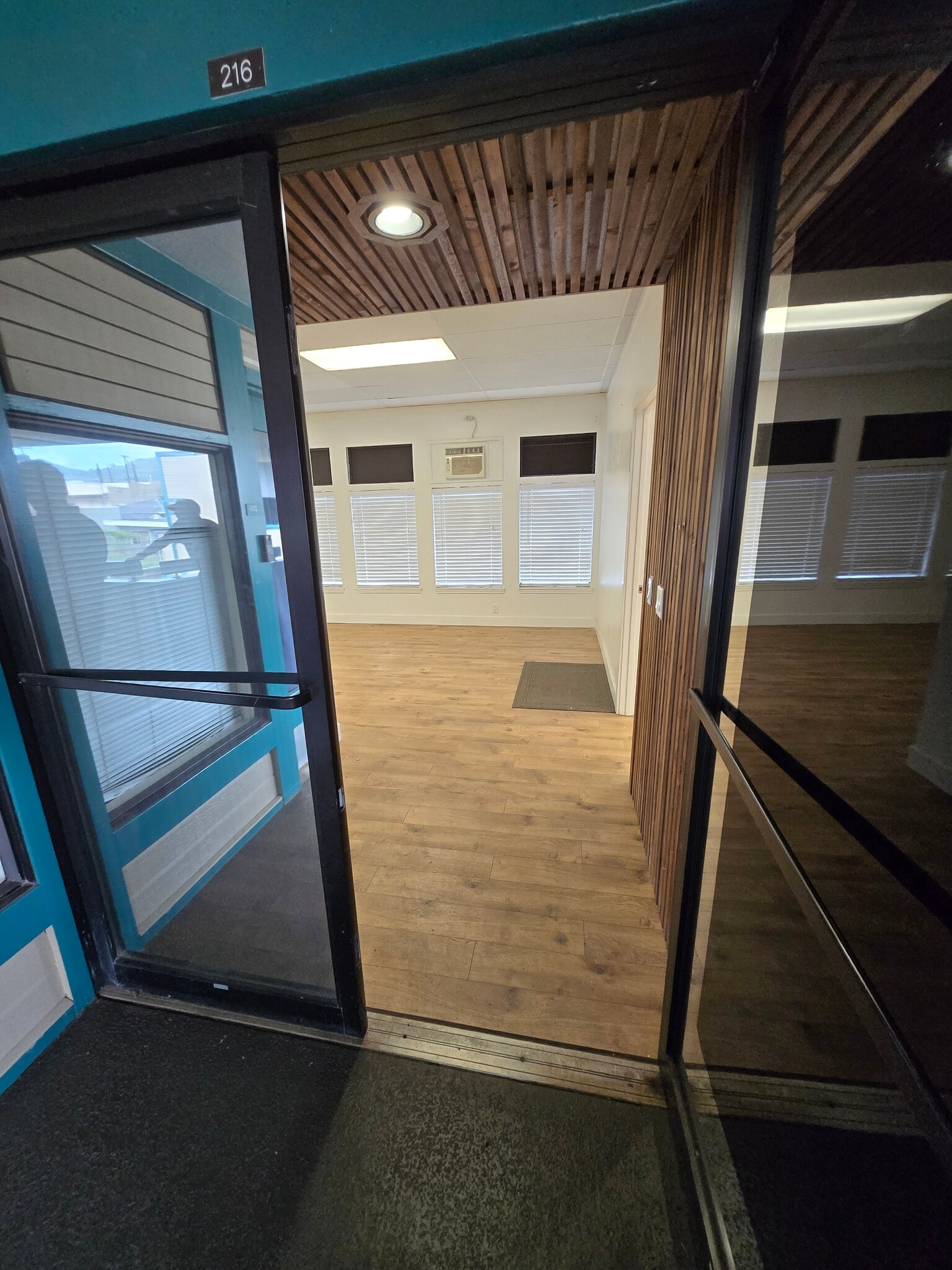 2-2514 Kaumualii Hwy, Kalaheo, HI for lease Interior Photo- Image 1 of 6