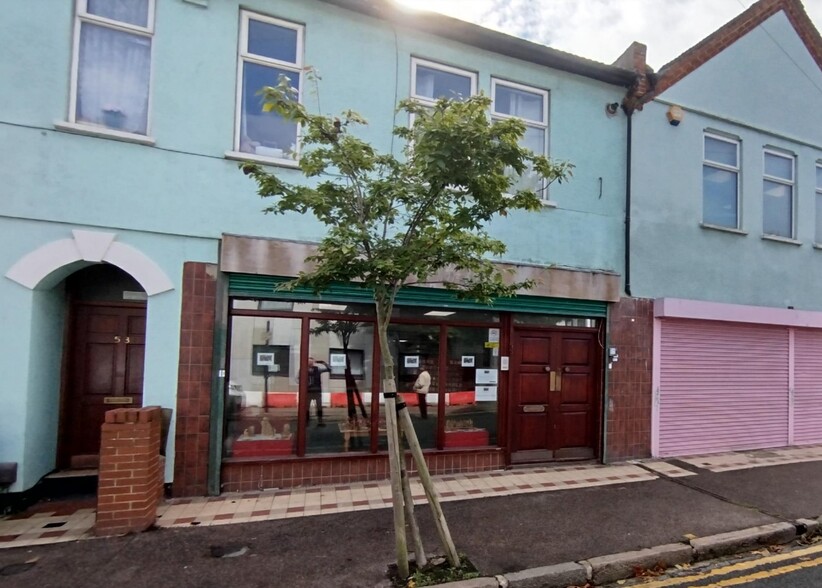 55-57 Queens Rd, Southend On Sea for lease - Building Photo - Image 1 of 1