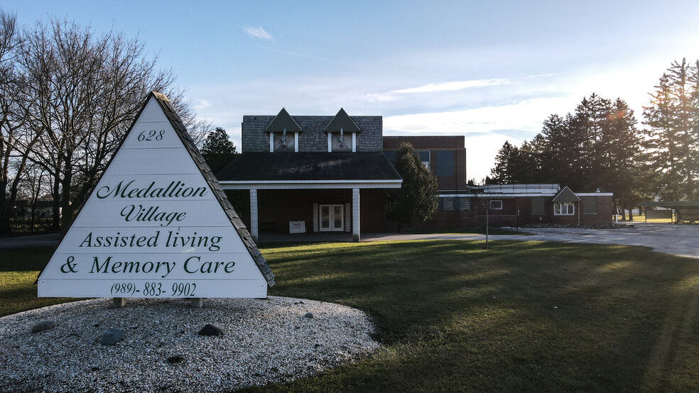 628 E Main St, Sebewaing, MI for sale - Primary Photo - Image 1 of 1